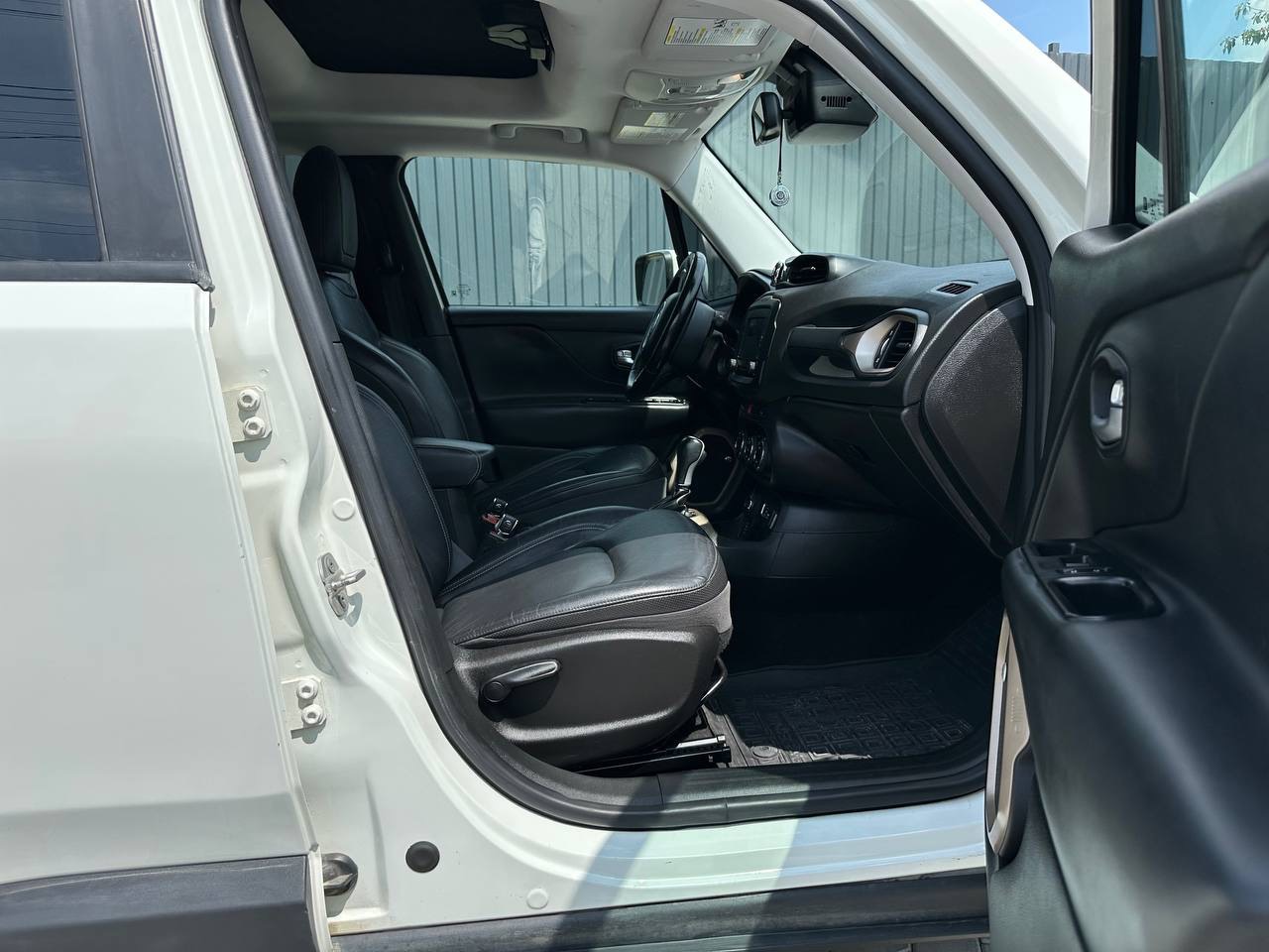 Jeep Renegade - фото 8