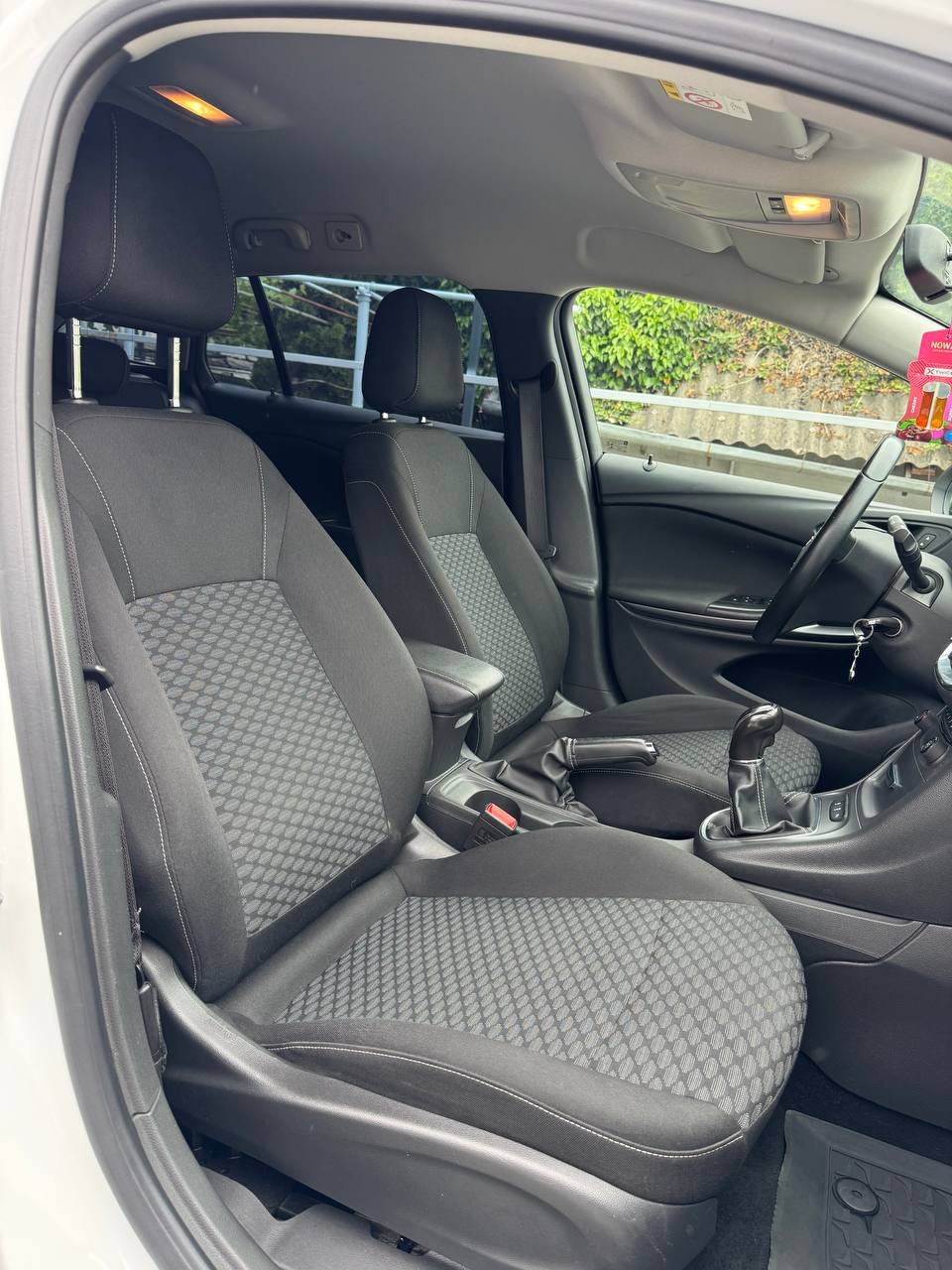 Opel Astra - фото 8