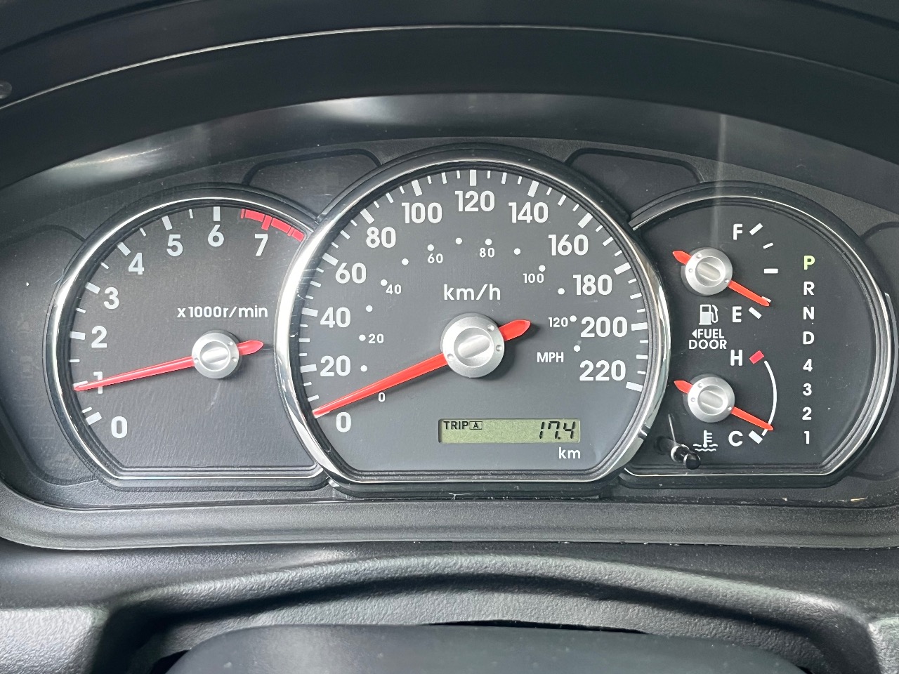 Mitsubishi Galant - фото 13