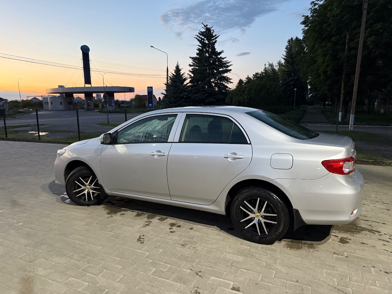 Toyota Corolla - фото 5