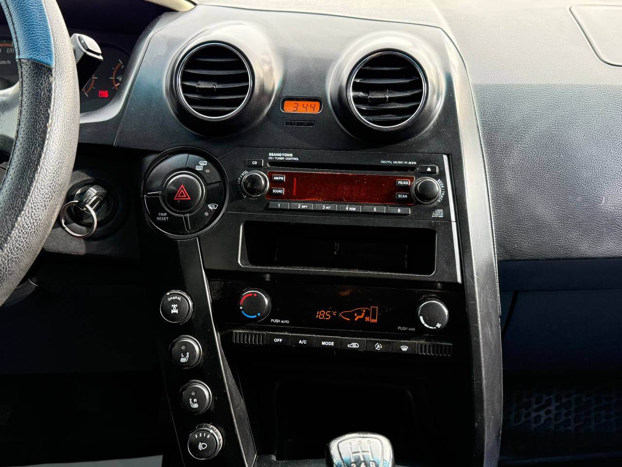 SsangYong Actyon - фото 4