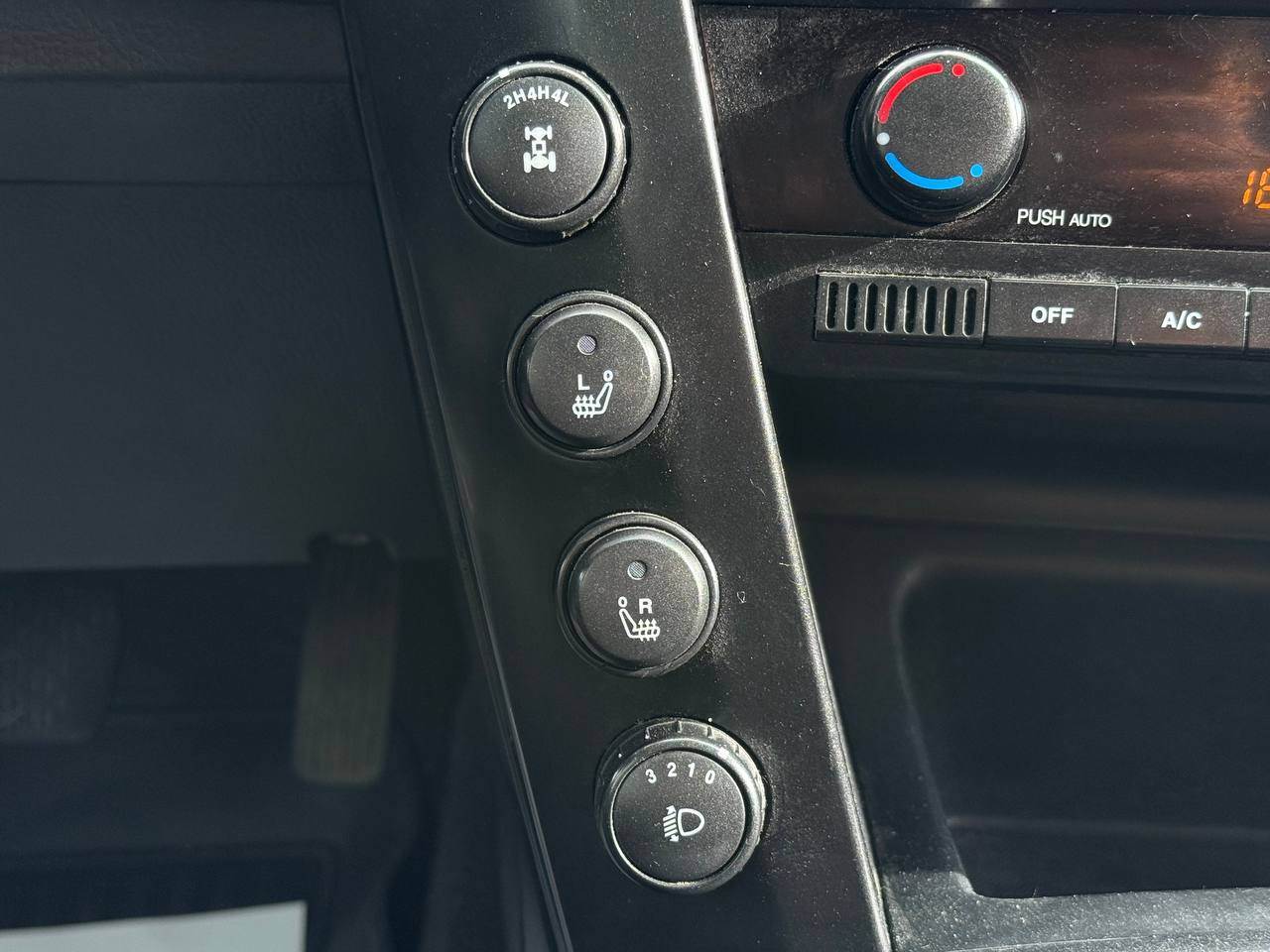 SsangYong Actyon - фото 8