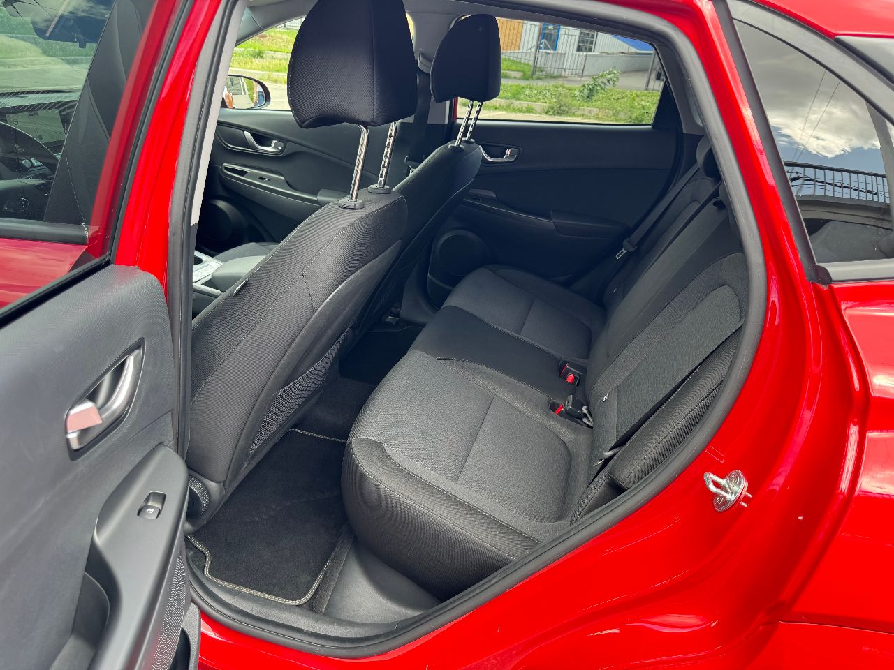 Hyundai Kona - фото 11