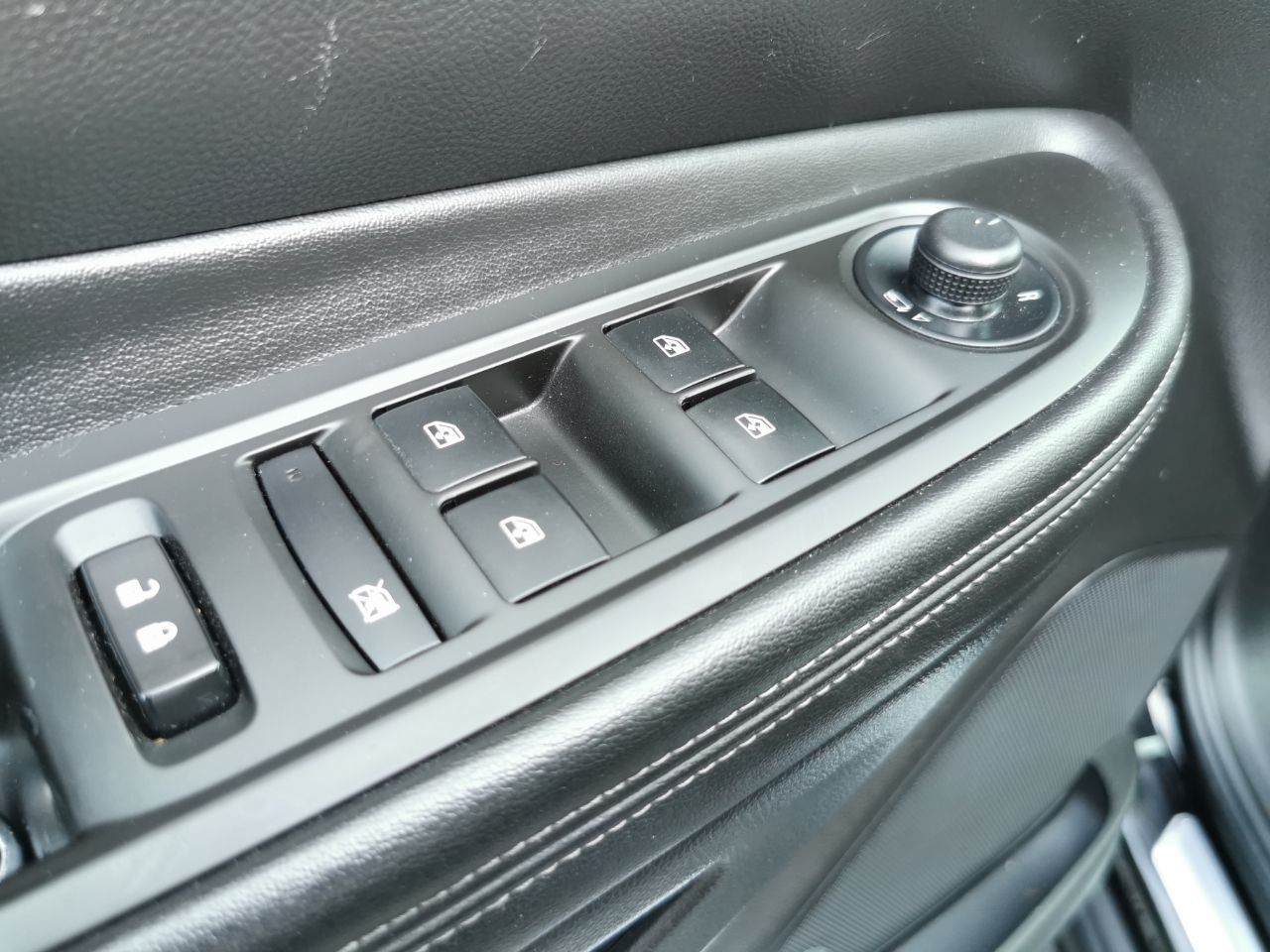 Opel Mokka - фото 9