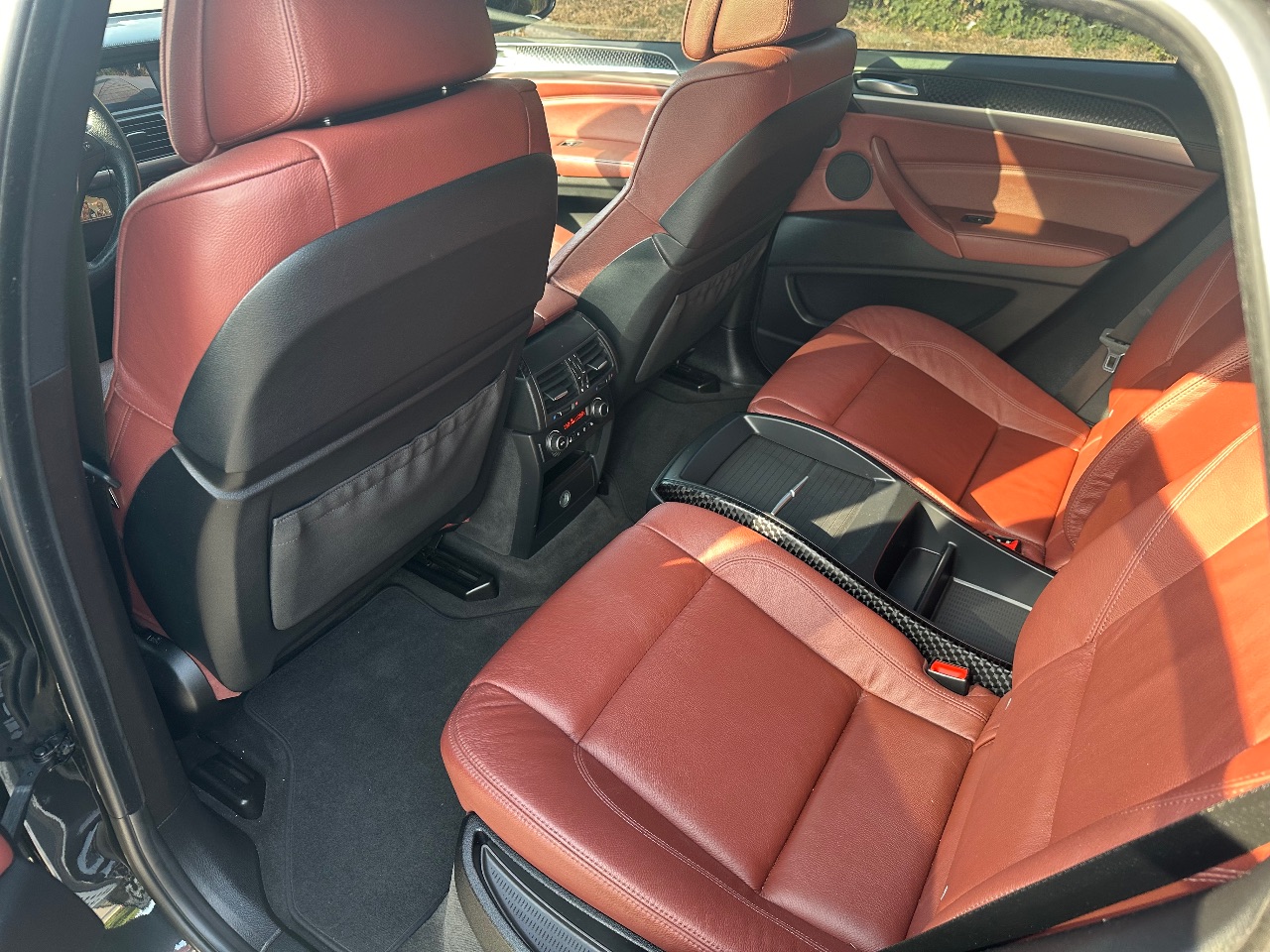 BMW X6 - фото 17