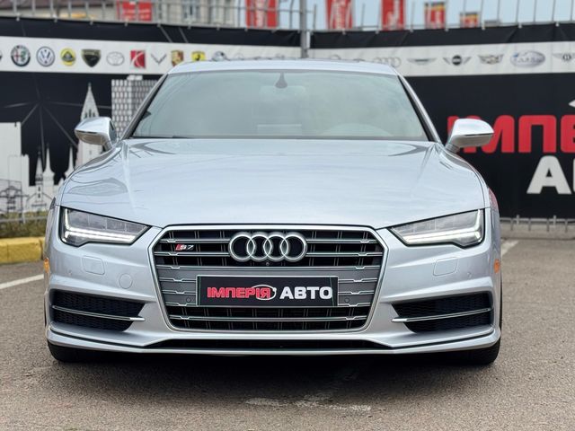 Audi S7 - фото 2