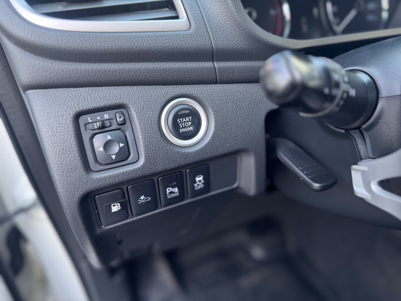 Mitsubishi Pajero Sport - фото 32