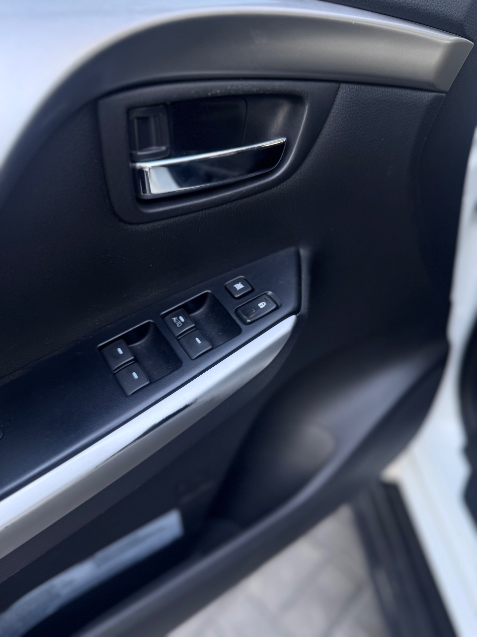 Mitsubishi Pajero Sport - фото 28