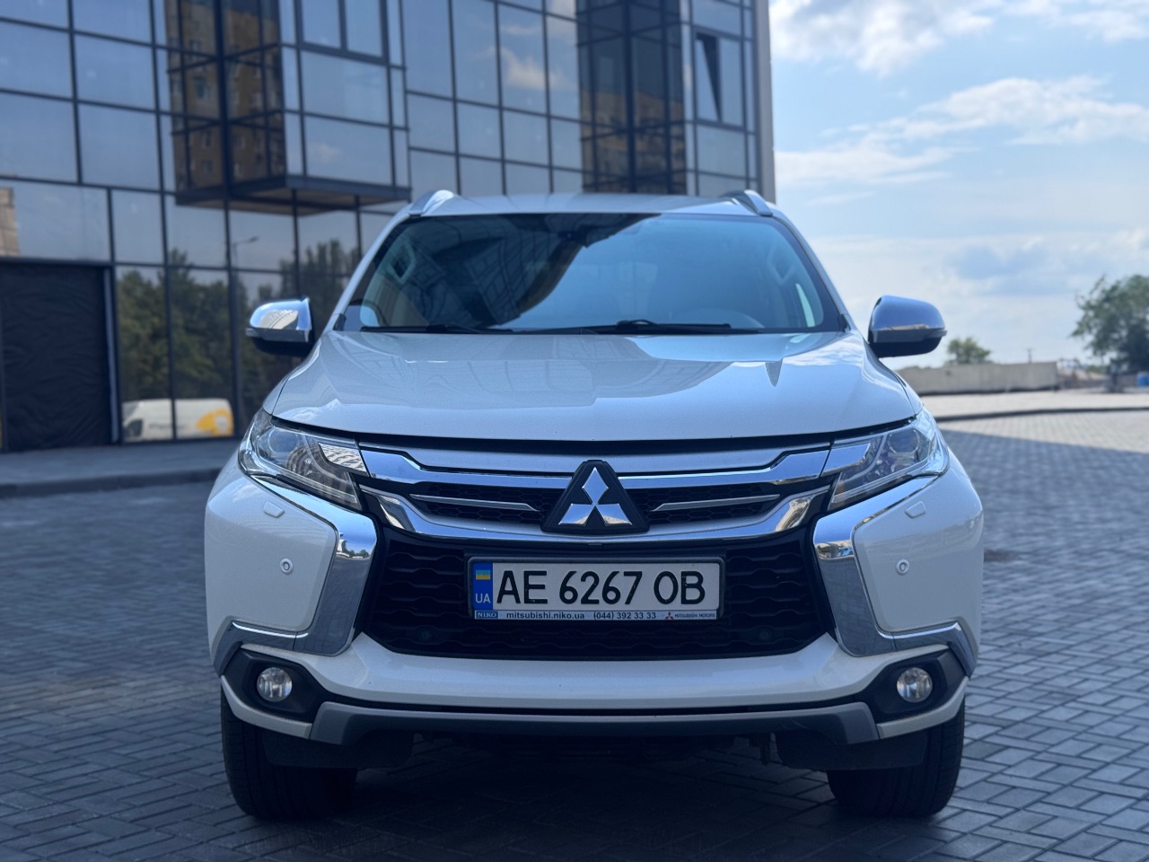 Mitsubishi Pajero Sport - фото 3