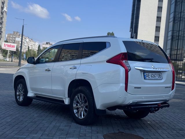 Mitsubishi Pajero Sport - фото 5