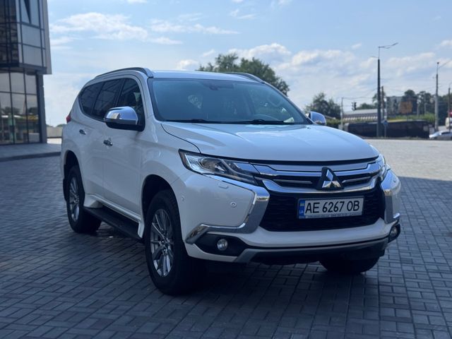 Mitsubishi Pajero Sport - фото 2