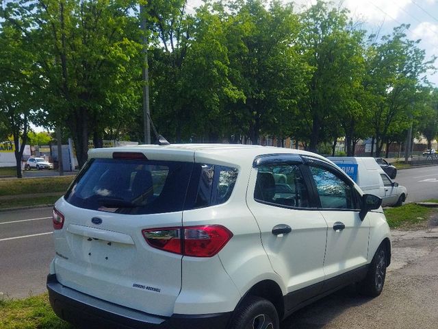 Ford EcoSport - фото 4