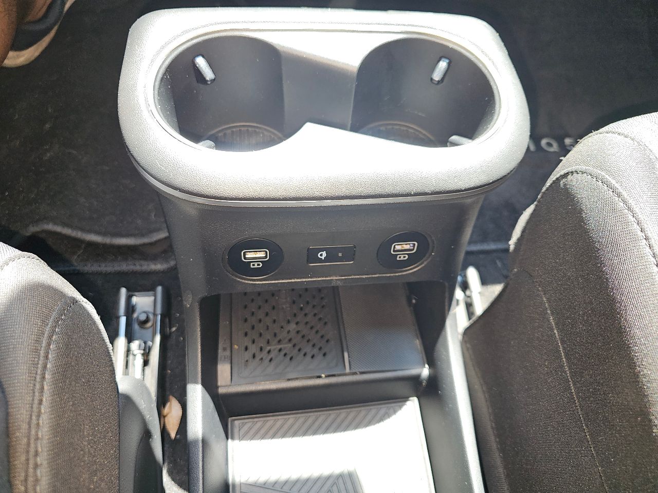 Hyundai IONIQ 5 - фото 16