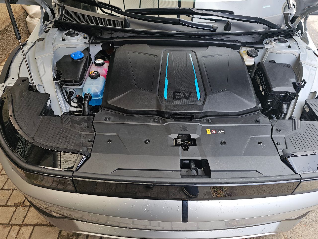 Hyundai IONIQ 5 - фото 10