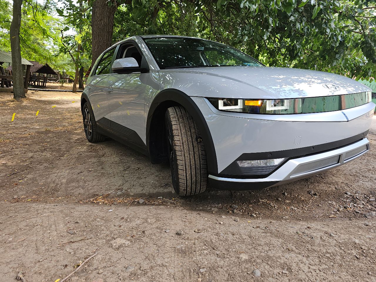 Hyundai IONIQ 5 - фото 1