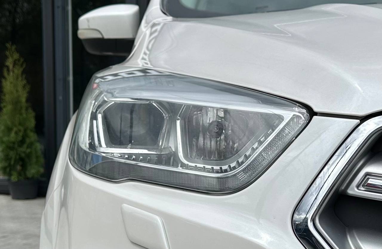 Ford Kuga - фото 3