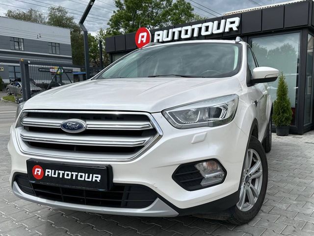 Ford Kuga - фото 2