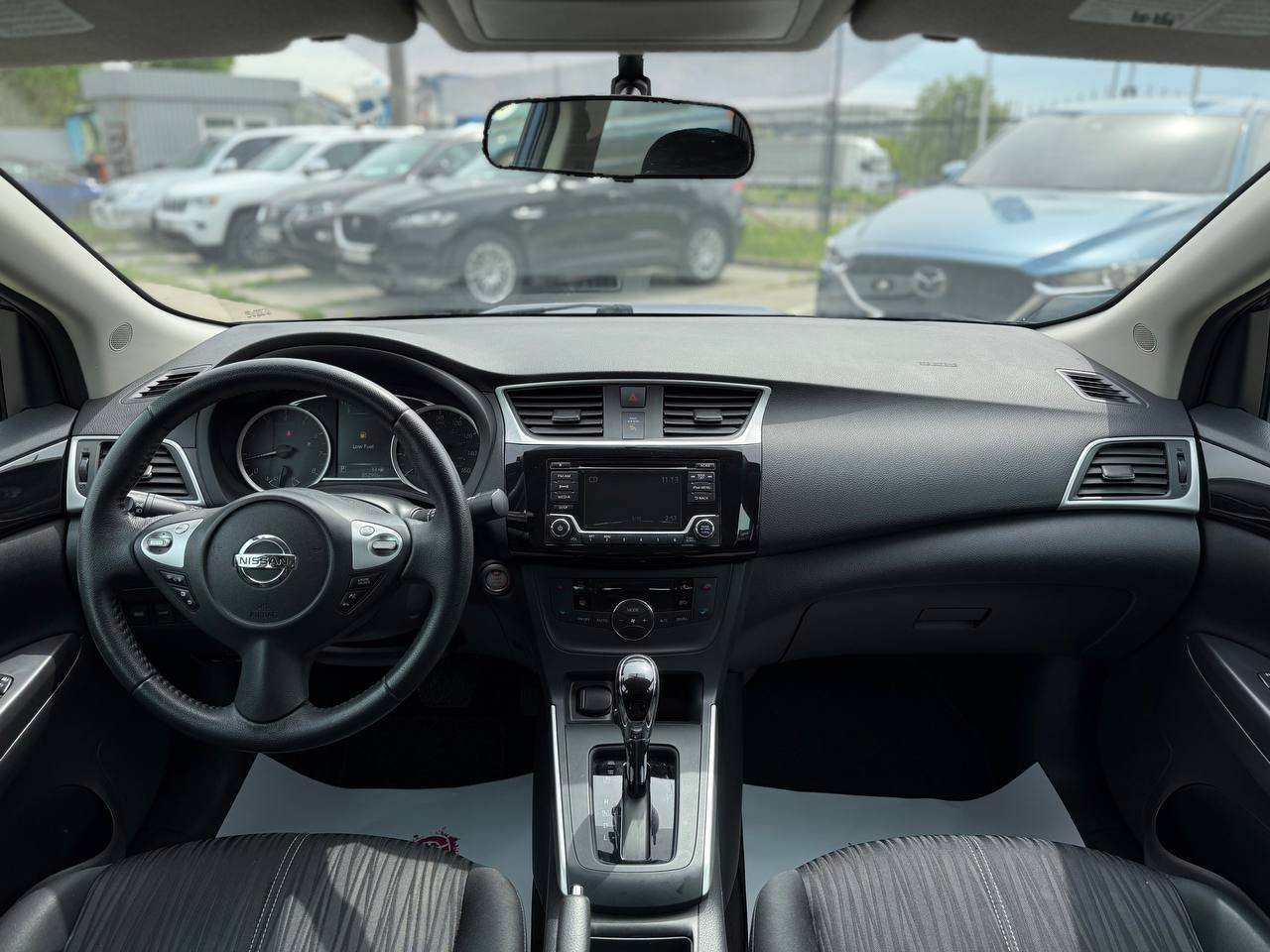 Nissan Sentra - фото 3