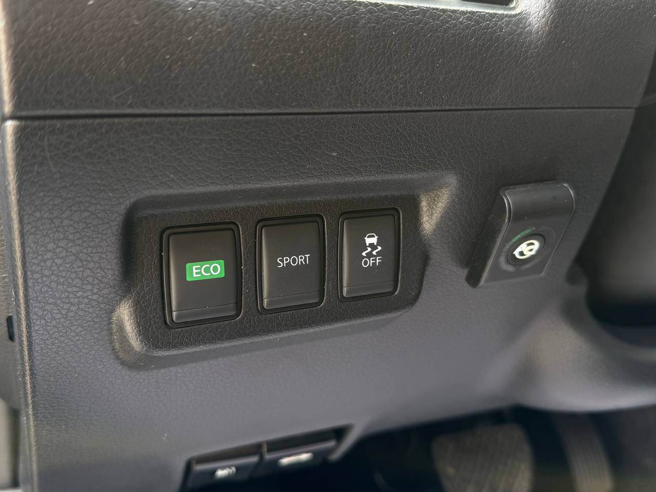 Nissan Sentra - фото 12