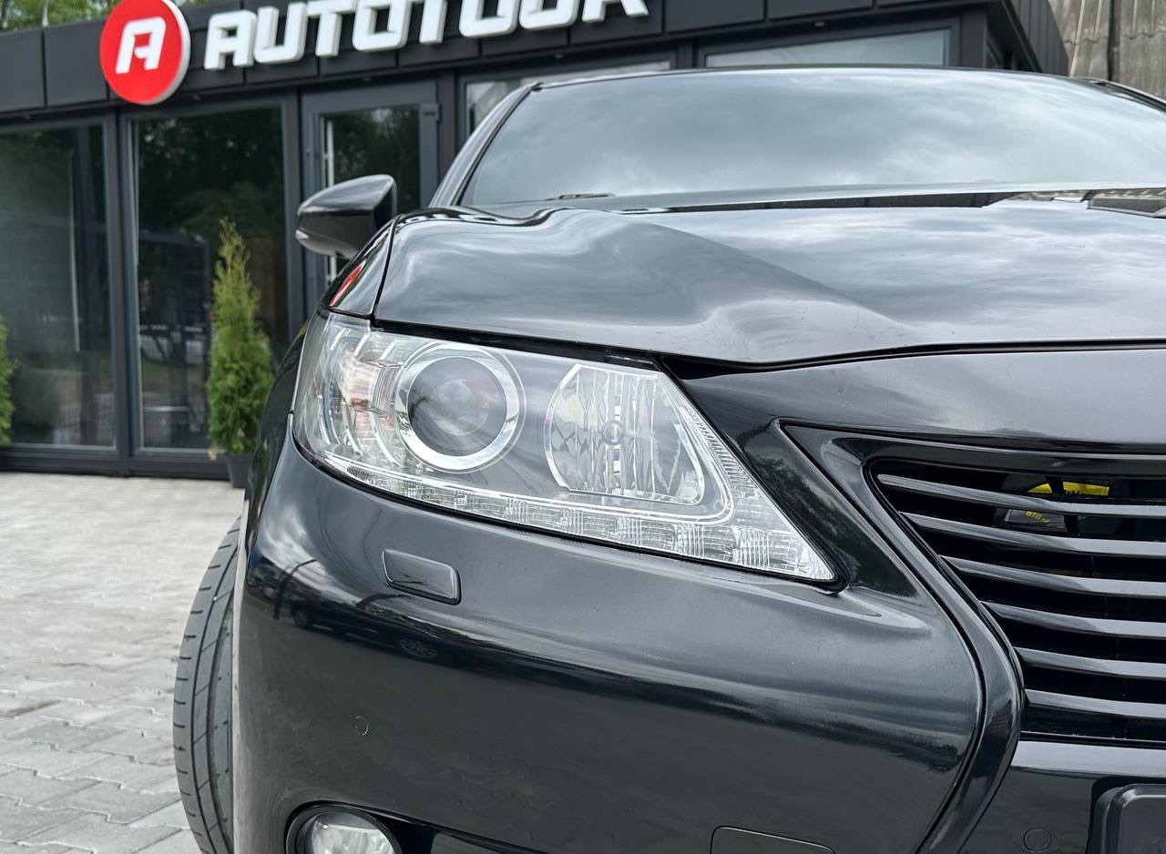 Lexus ES - фото 3