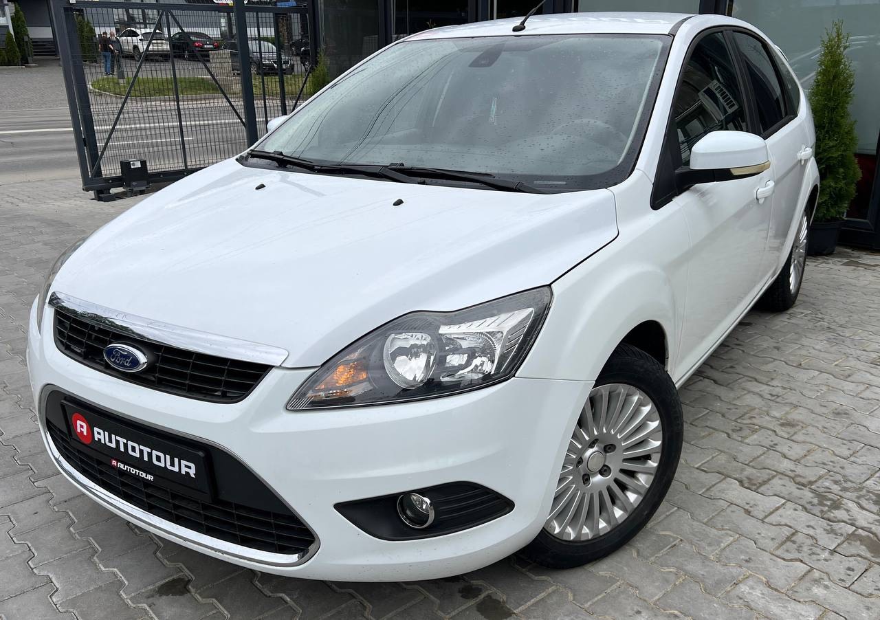 Ford Focus - фото 2