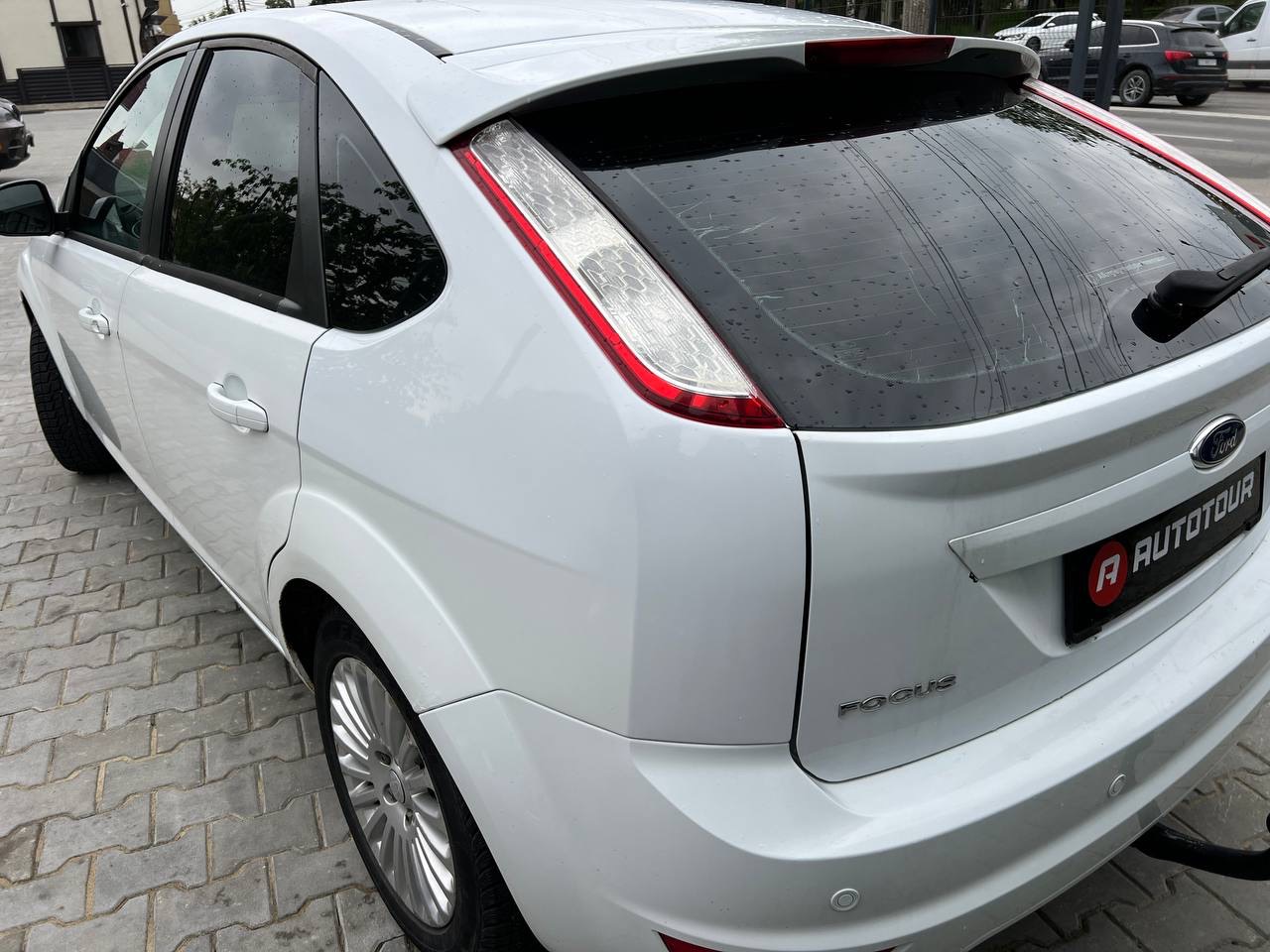 Ford Focus - фото 7