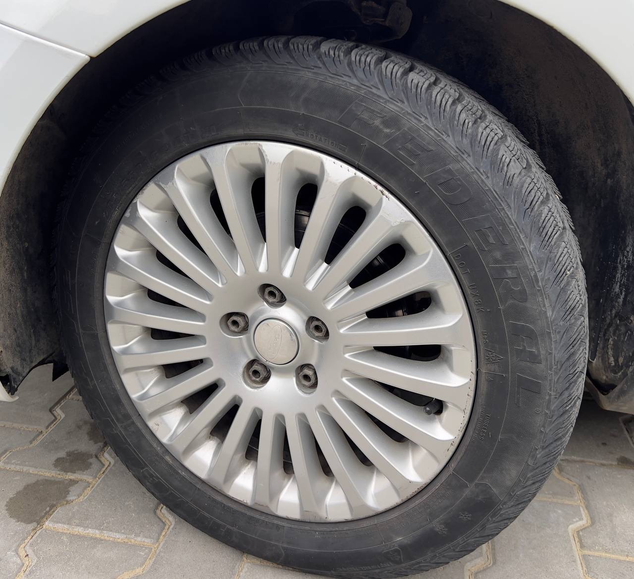 Ford Focus - фото 6