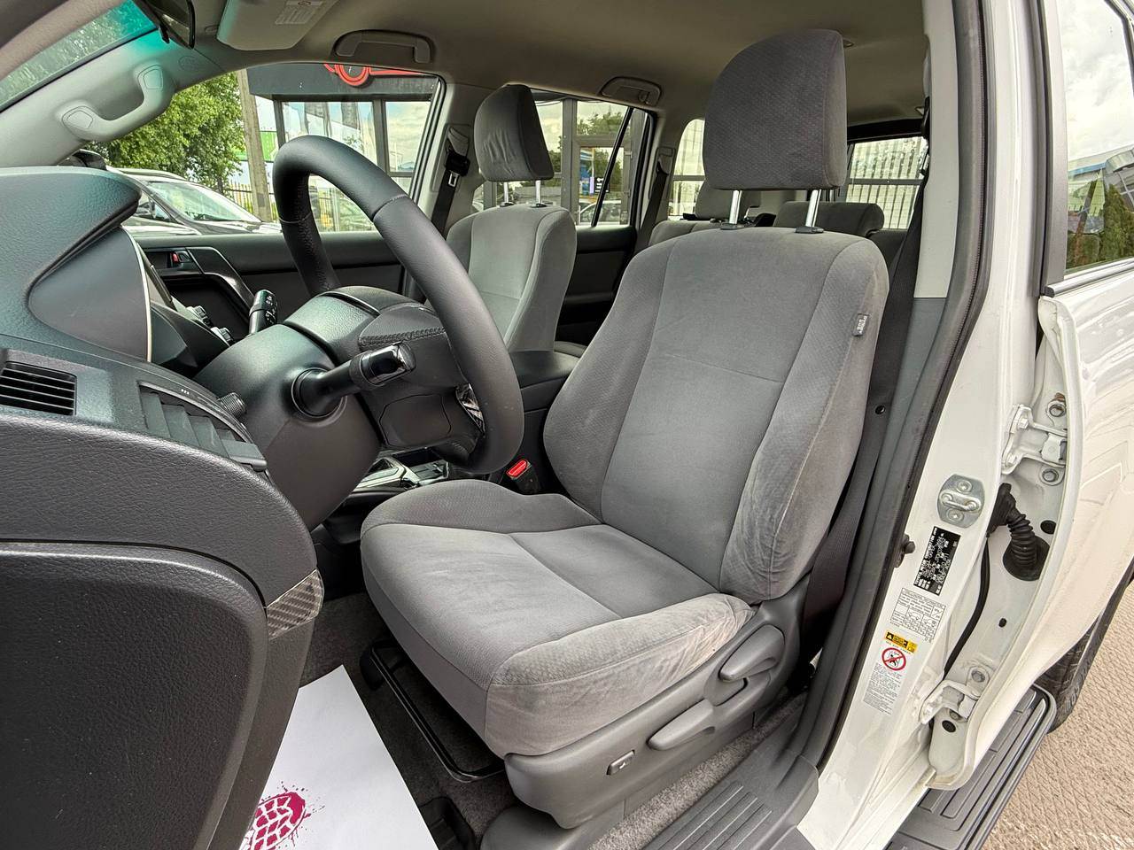 Toyota Land Cruiser Prado - фото 10