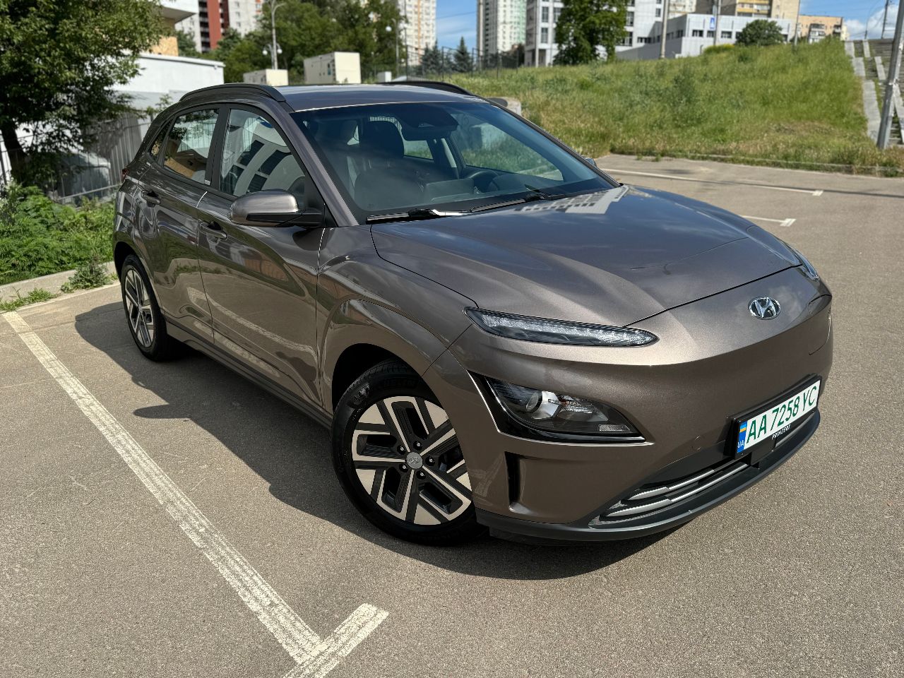 Hyundai Kona - фото 1