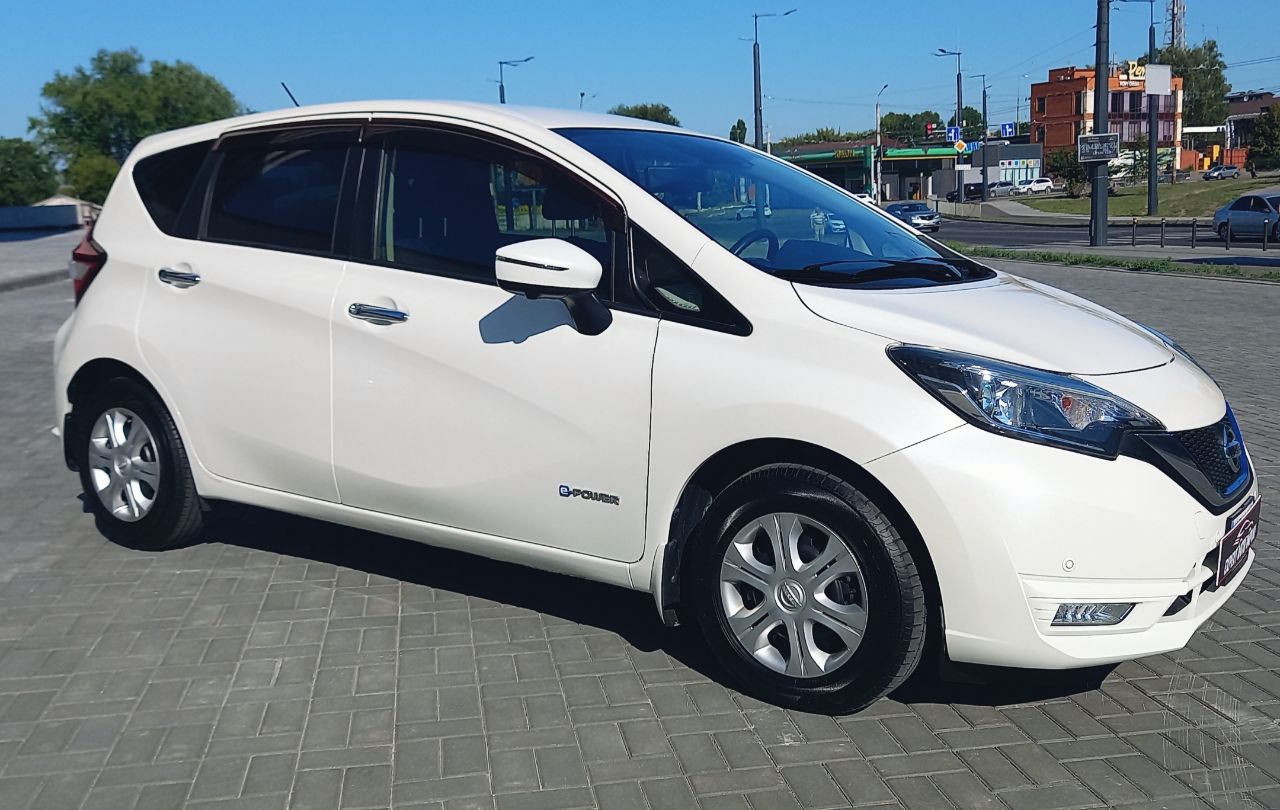 Nissan Note - фото 17
