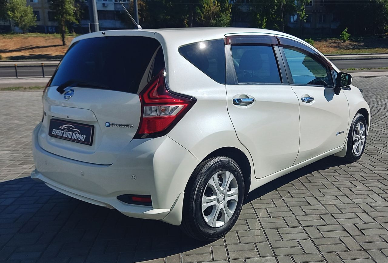 Nissan Note - фото 8