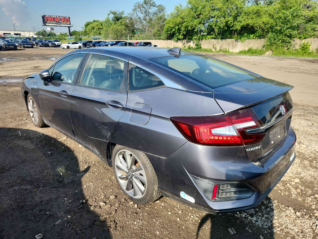 Honda Clarity - фото 2