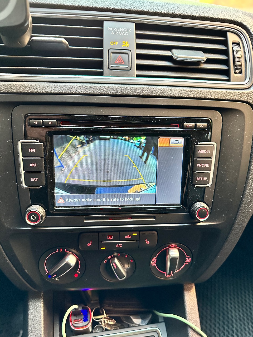 Volkswagen Jetta - фото 7
