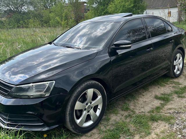 Volkswagen Jetta - зображення 1