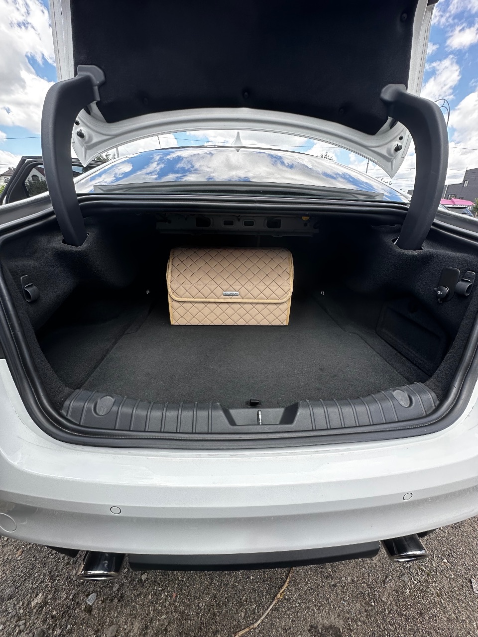 Jaguar XF - фото 24