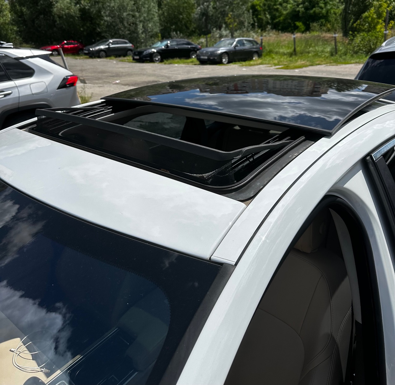 Jaguar XF - фото 25