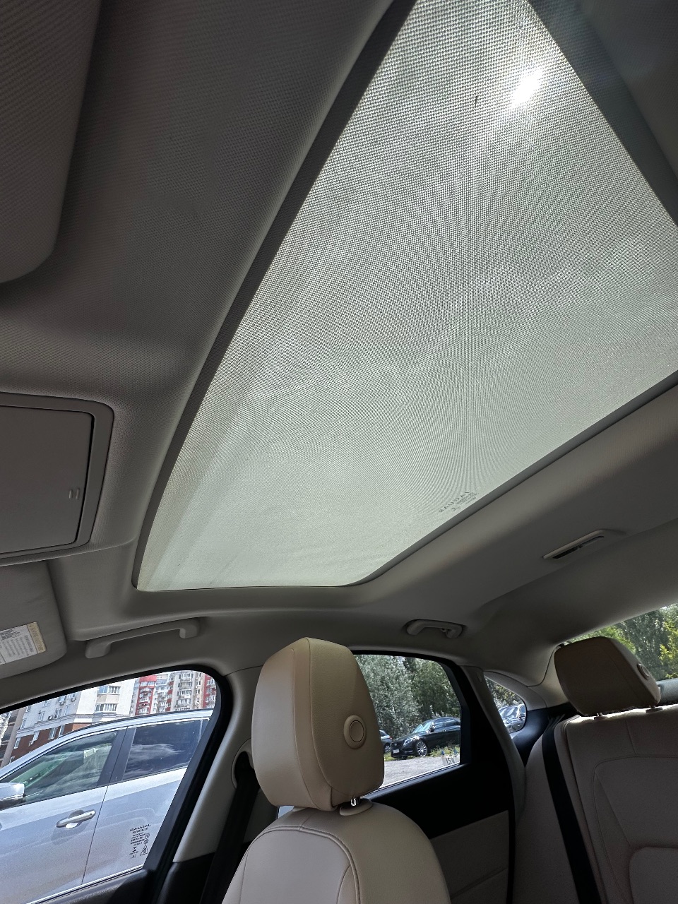 Jaguar XF - фото 16