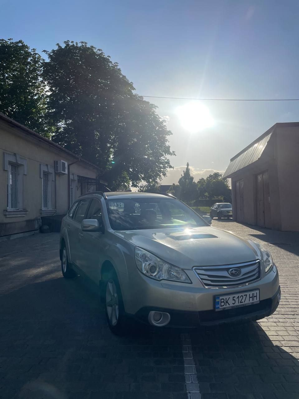 Subaru Outback - фото 2