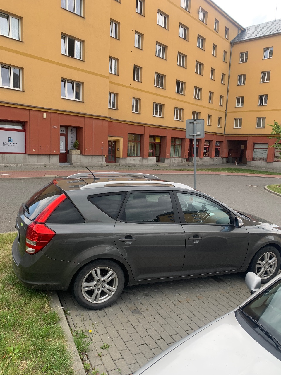 Kia Ceed - фото 3