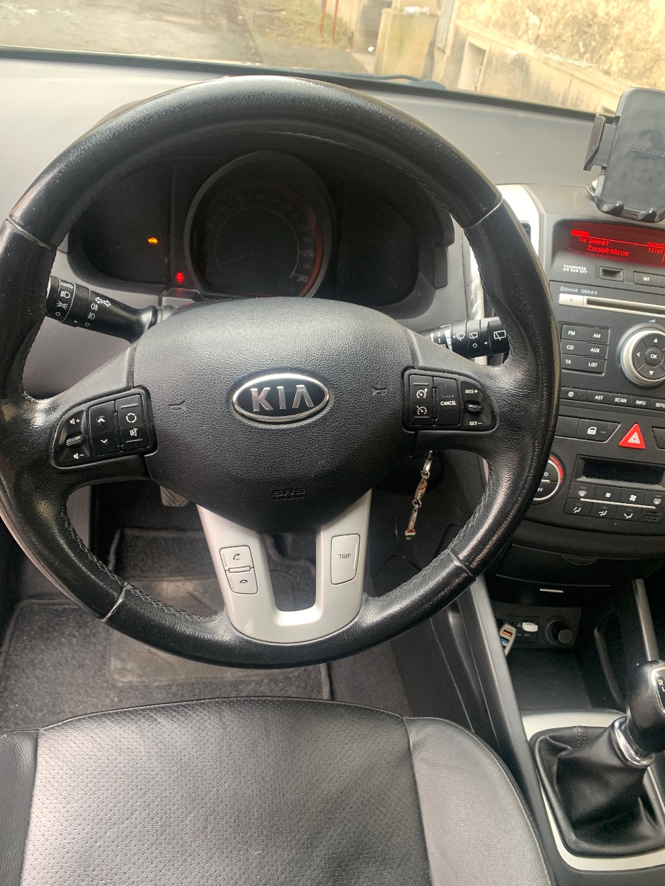 Kia Ceed - фото 9