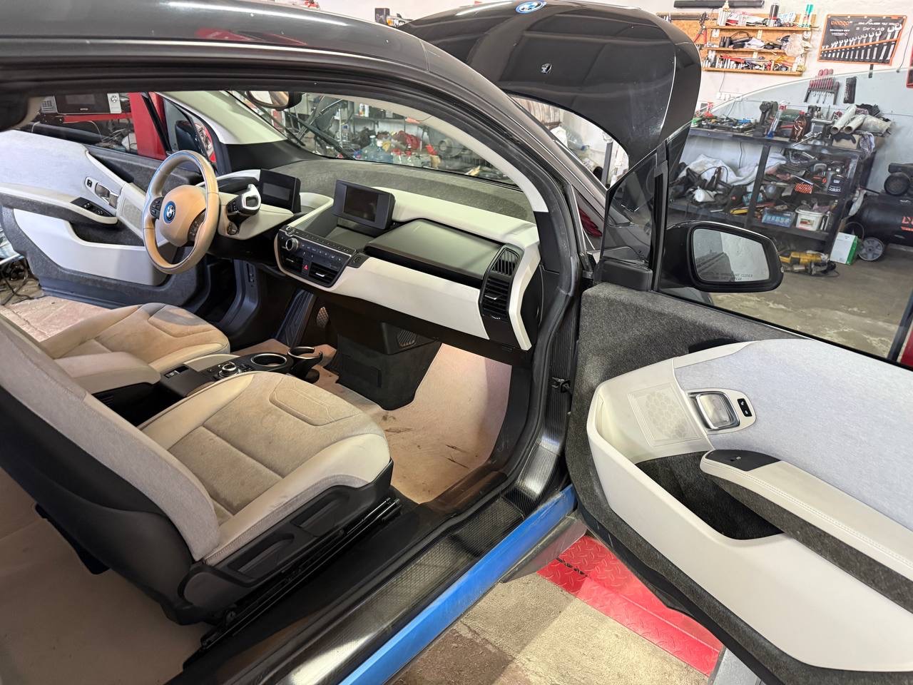 BMW i3 - фото 16