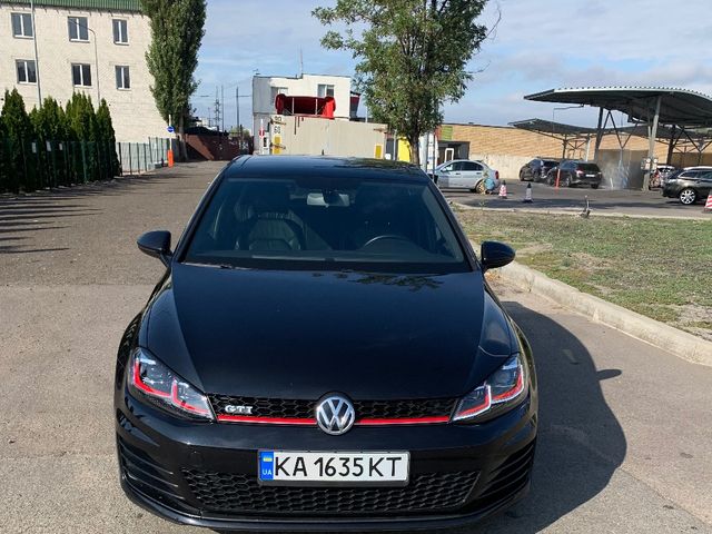 Volkswagen Golf GTI - зображення 2