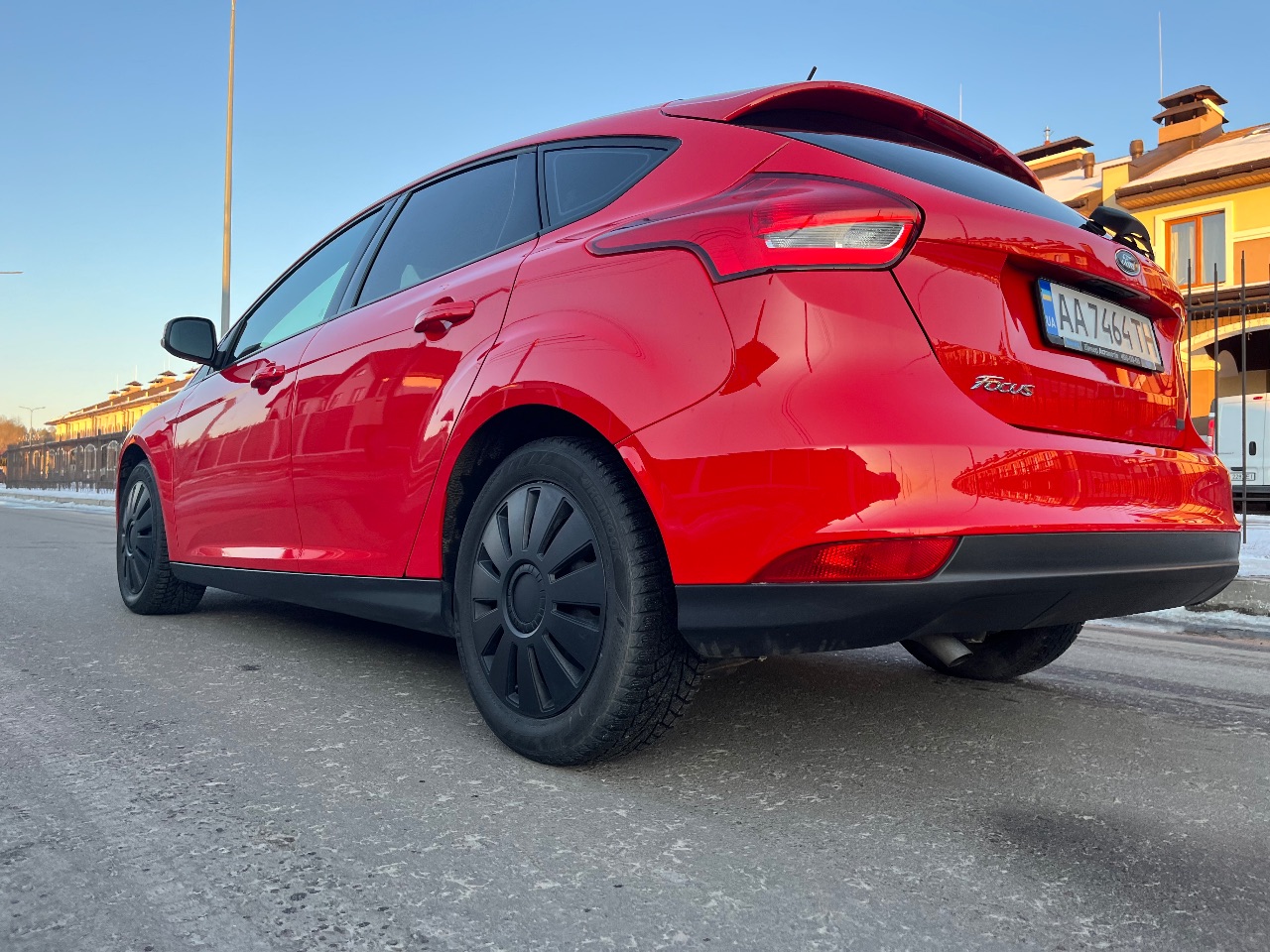 Ford Focus - фото 7