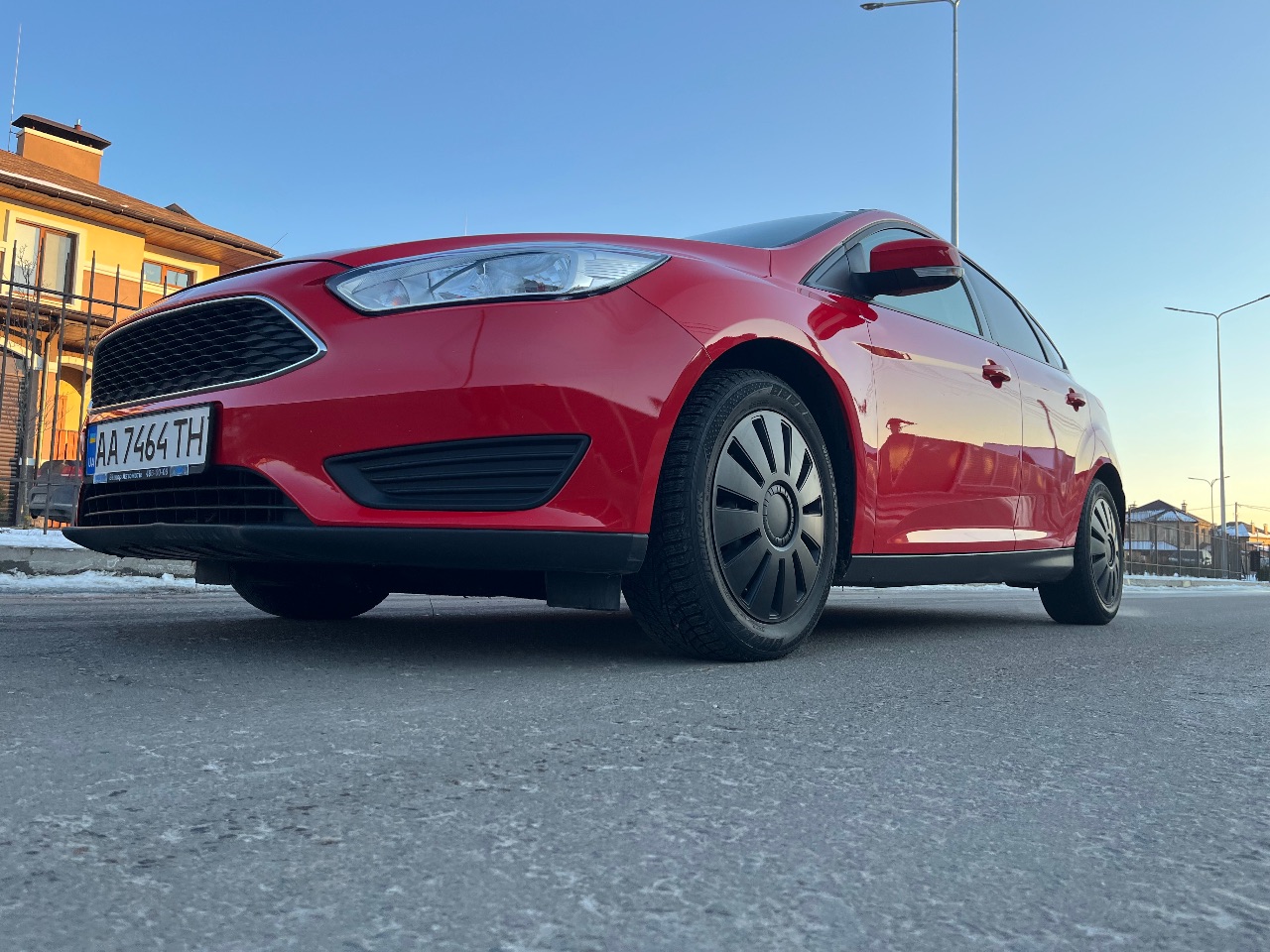 Ford Focus - фото 1