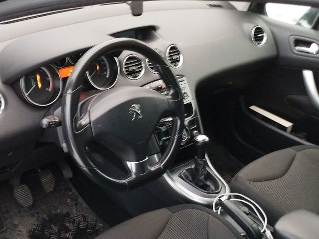 Peugeot 308 - зображення 4