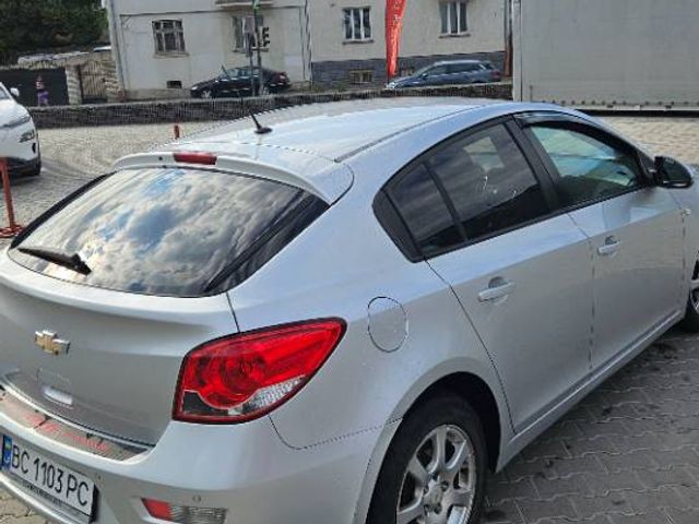 Chevrolet Cruze - зображення 4