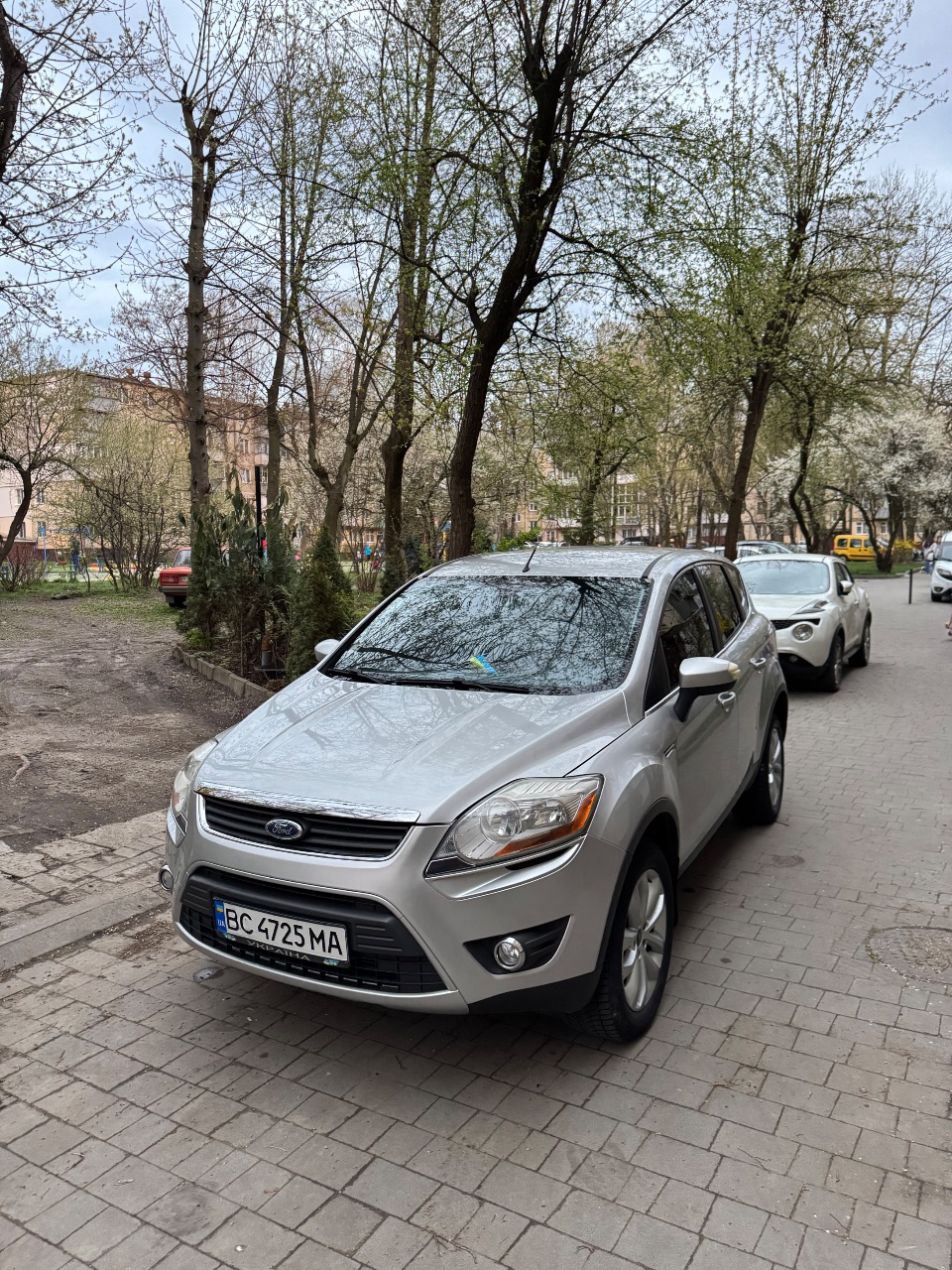 Ford Kuga - фото 6