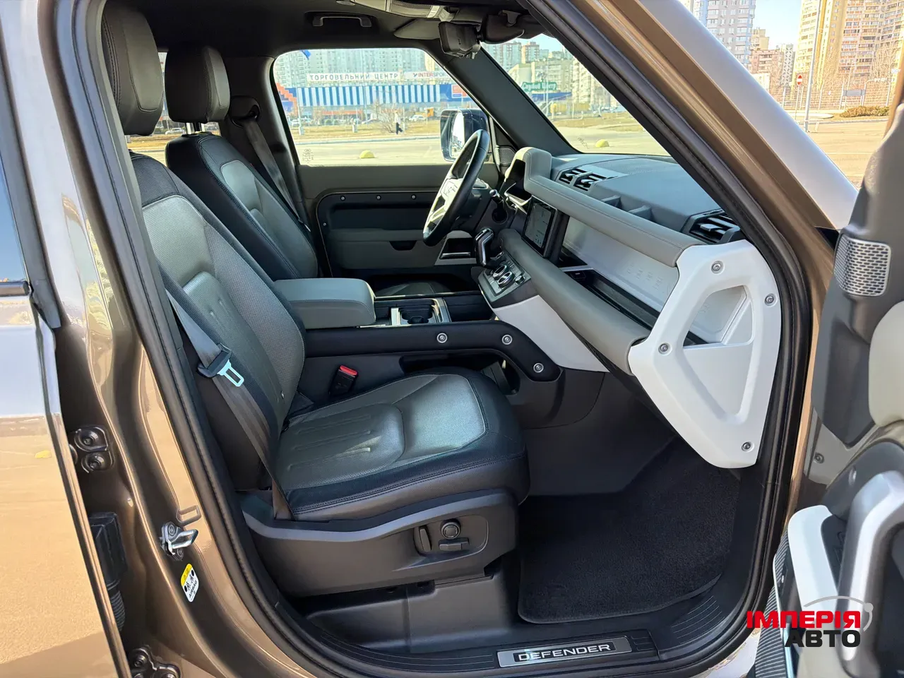 Land Rover Defender - фото 19