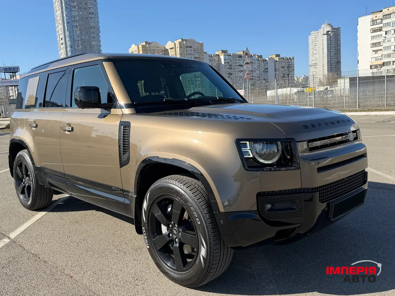 Land Rover Defender - фото 7