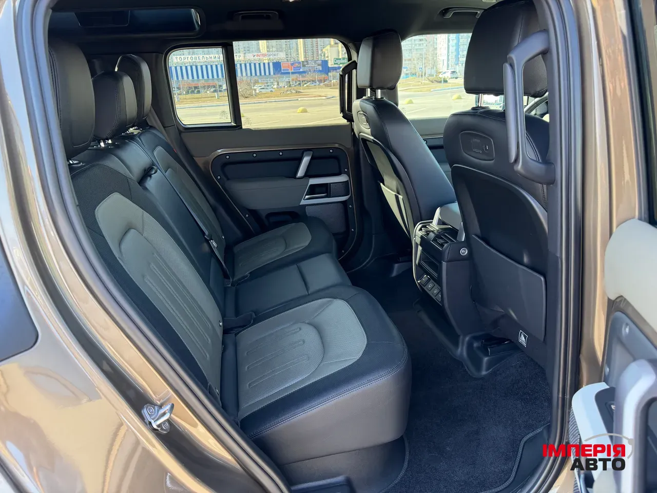 Land Rover Defender - фото 20